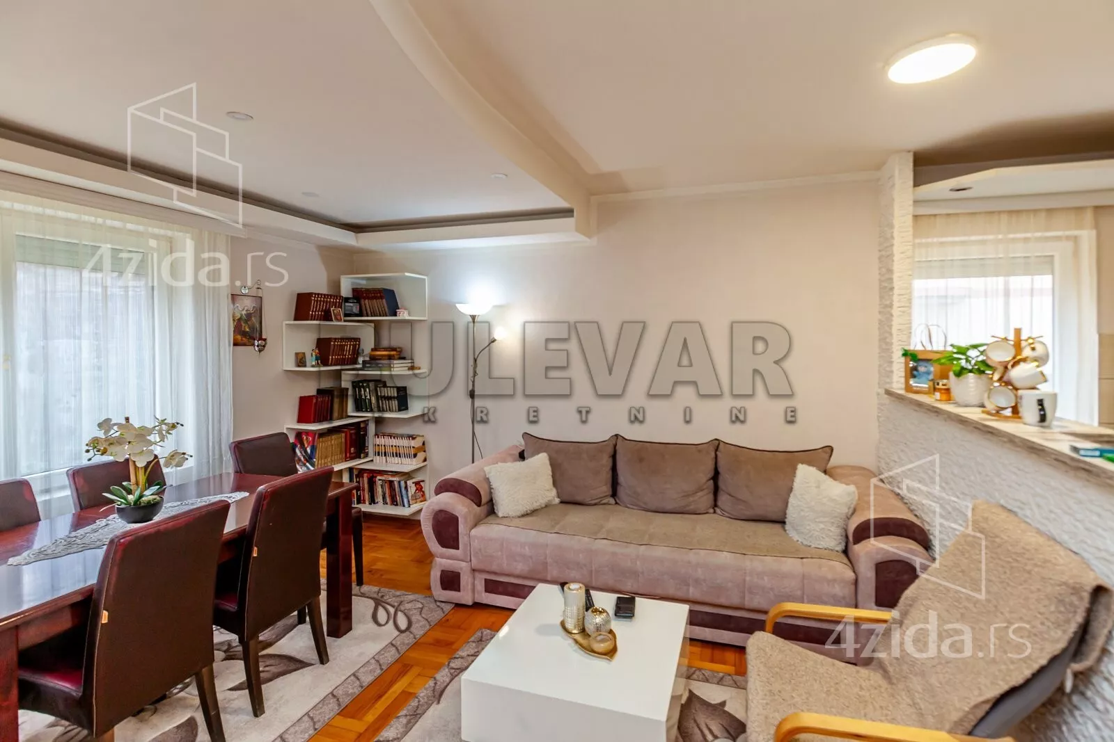 Dvoiposoban stan | 4zida