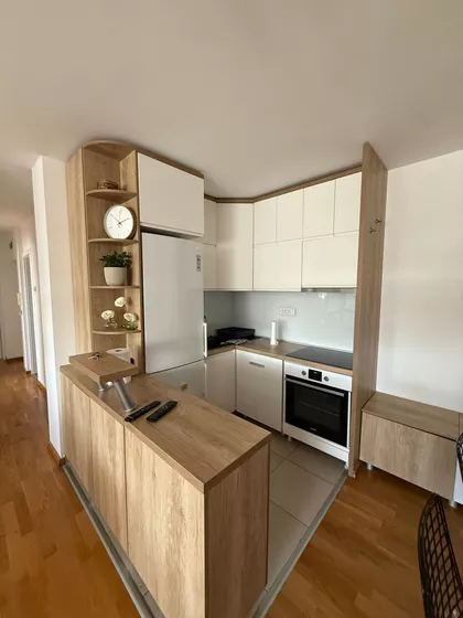 Narodnih Heroja 26 | 4zida.rs