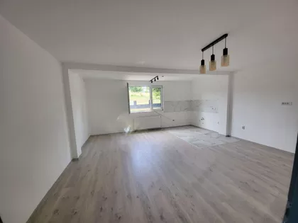 Obršinska | 4zida.rs