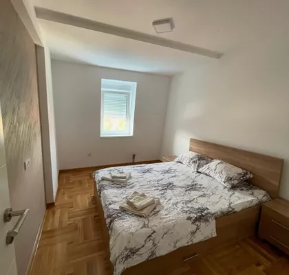 Nemanjina | 4zida.rs