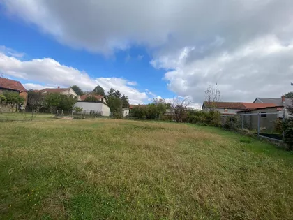 Stari Banovci | 4zida.rs