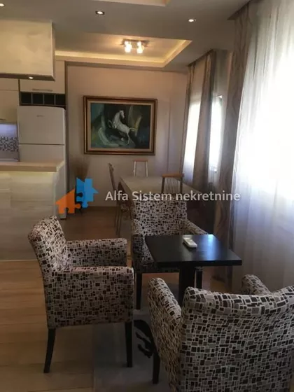 Trg Republike | 4zida.rs