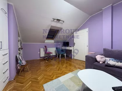 Cara Dušana | 4zida.rs