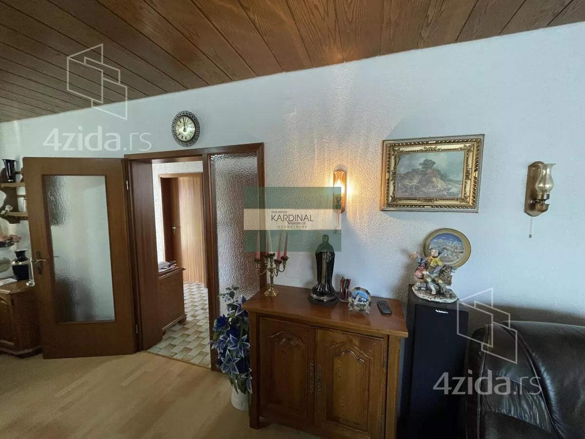 Kuća | 4zida