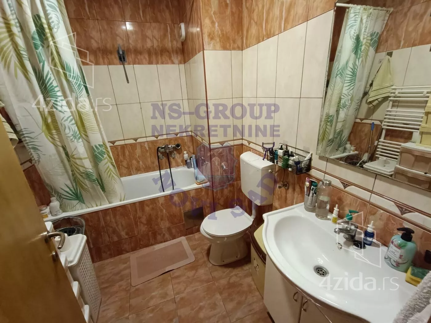 Petosoban stan | 4zida