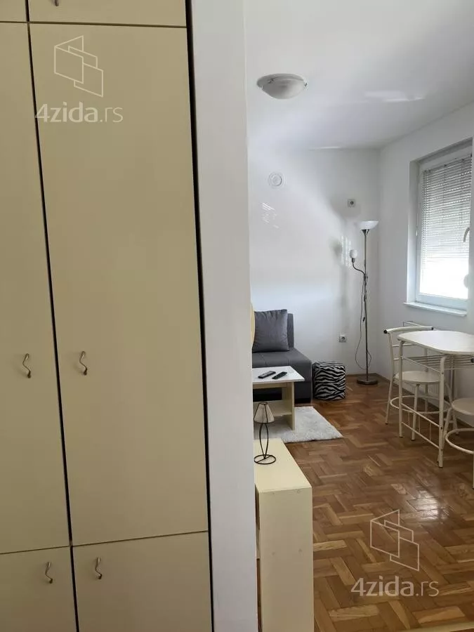 Garsonjera | 4zida