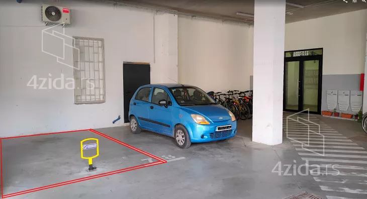 Parking | 4zida