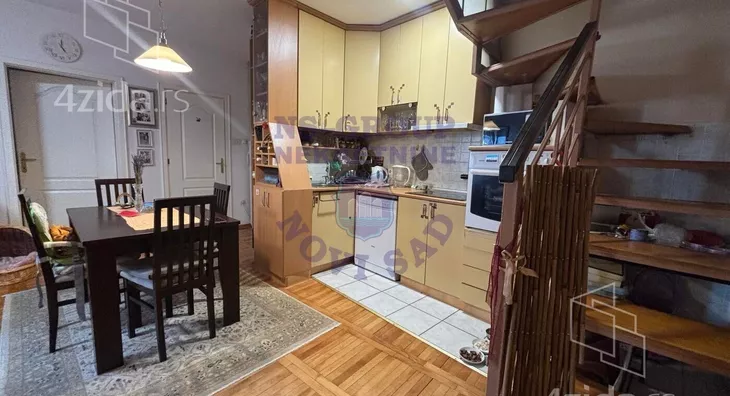 Petosoban stan | 4zida