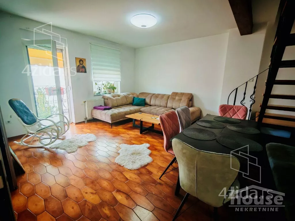 Petosoban stan | 4zida