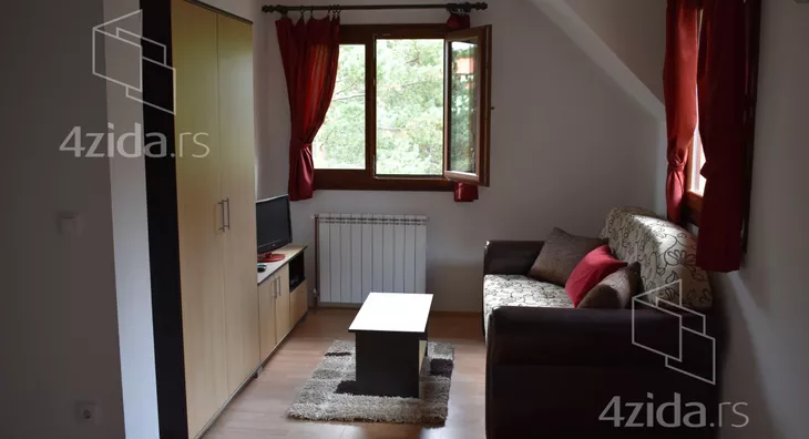 4-etažna kuća | 4zida