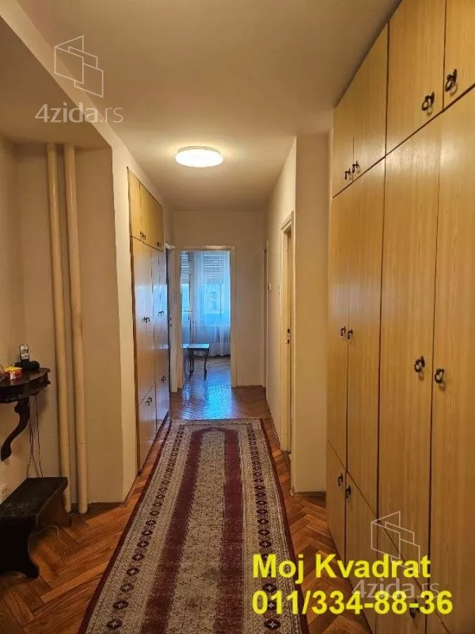 Troiposoban stan | 4zida