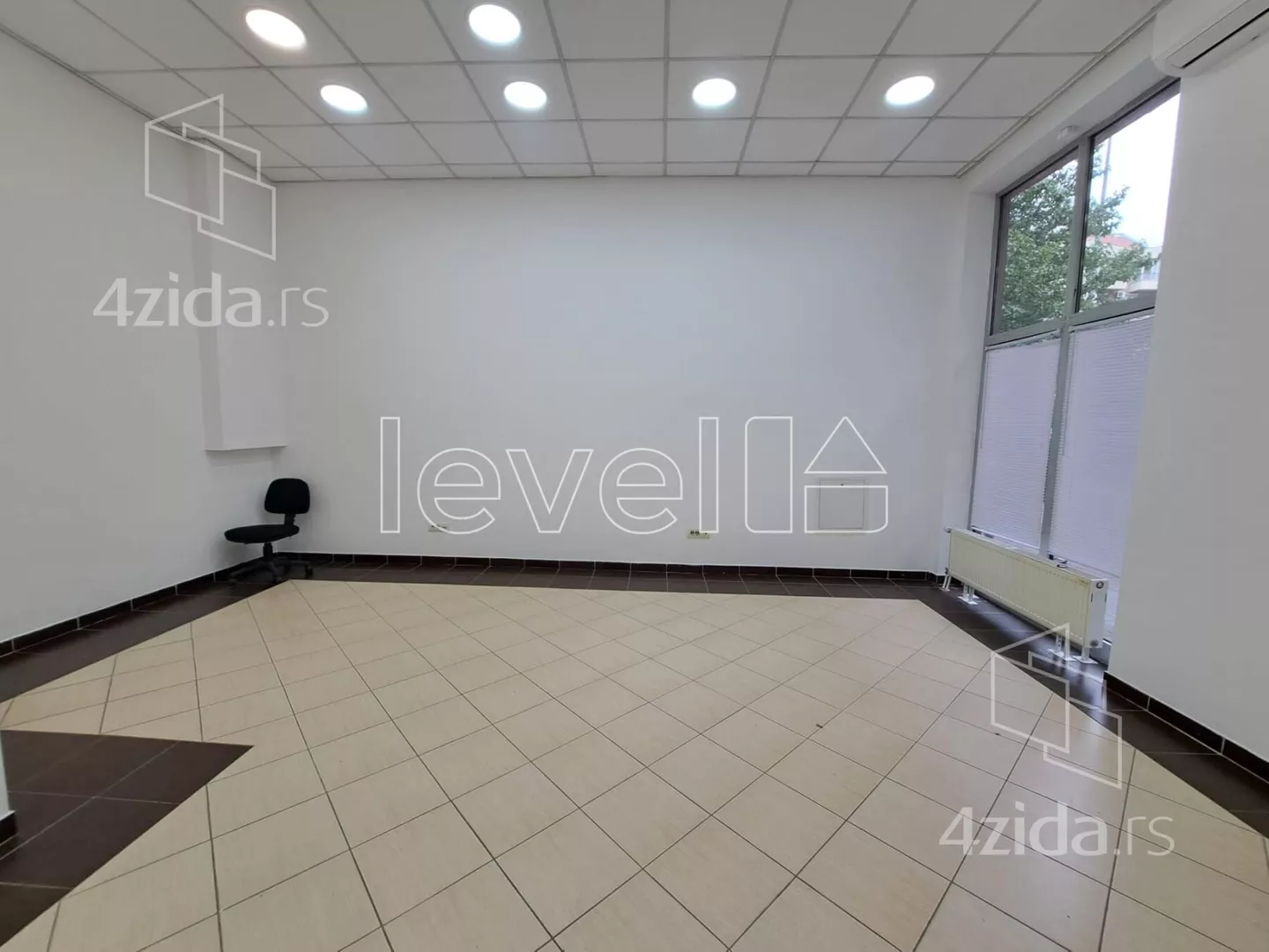 Poslovni prostor | 4zida