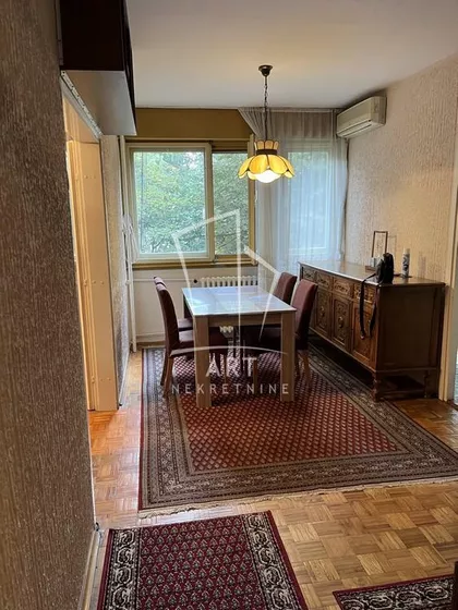 Gramšijeva | 4zida.rs