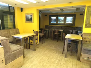 Janka Veselinovića 29