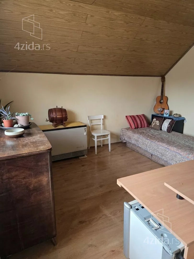 3-etažna kuća | 4zida