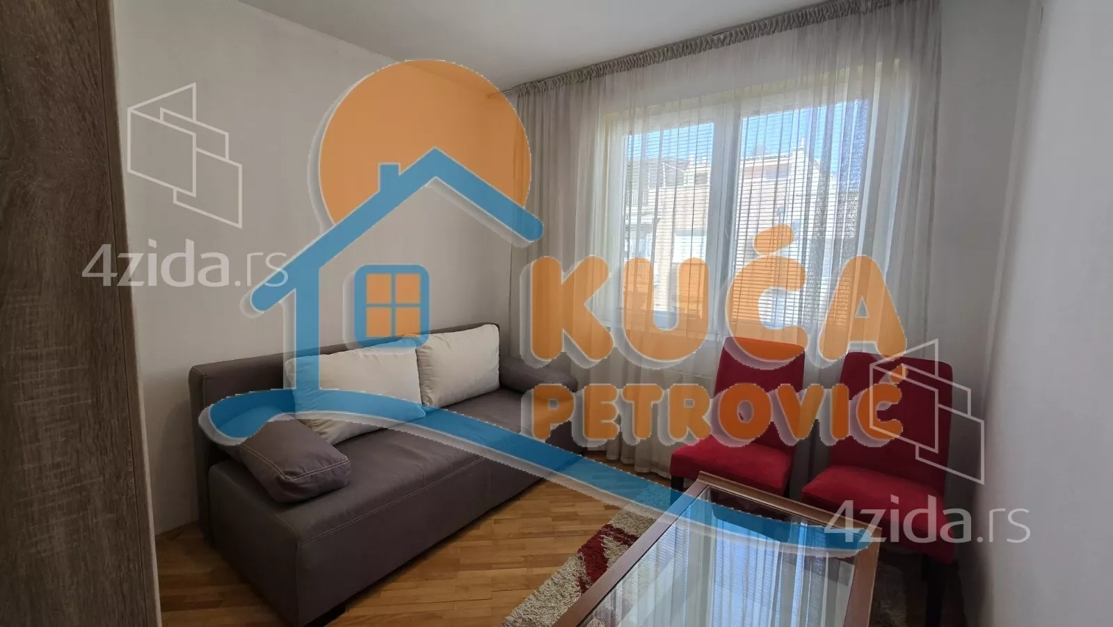 Dvoiposoban stan | 4zida