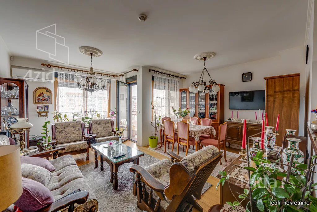 Troiposoban stan | 4zida