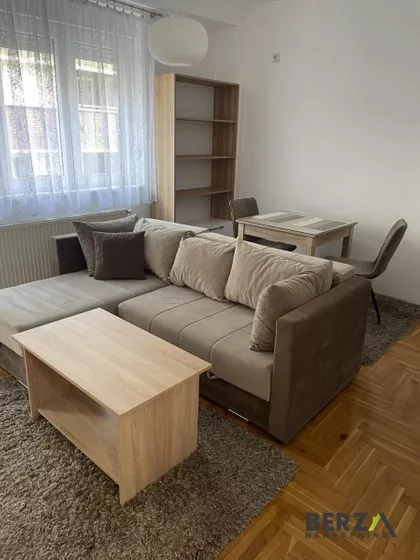 Novi Sad - Centar | 4zida.rs
