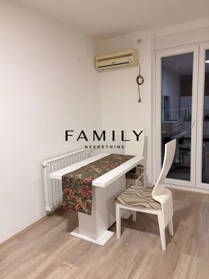 Rotkvarija | 4zida.rs