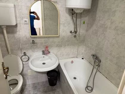 Trg Komenskog 8 | 4zida.rs