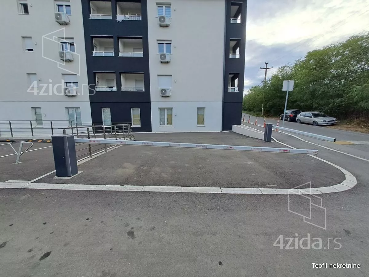 Garaža/Parking | 4zida