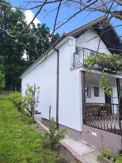 Železnička 1A | 4zida.rs