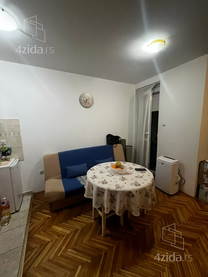 Garsonjera | 4zida