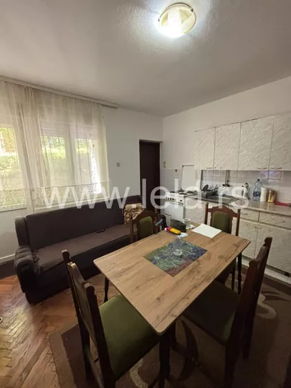 Bore Vasiljevića | 4zida.rs