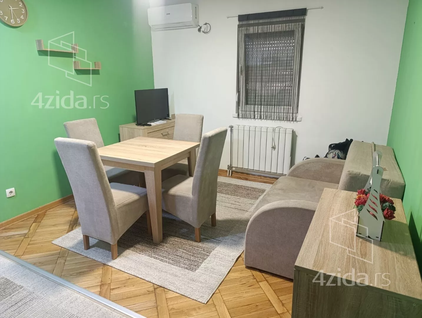 Jednoiposoban stan | 4zida