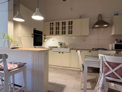 Zmaj Jovina | 4zida.rs