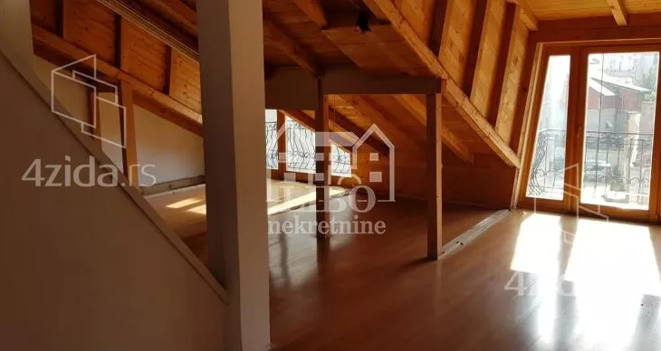 4-etažna kuća | 4zida