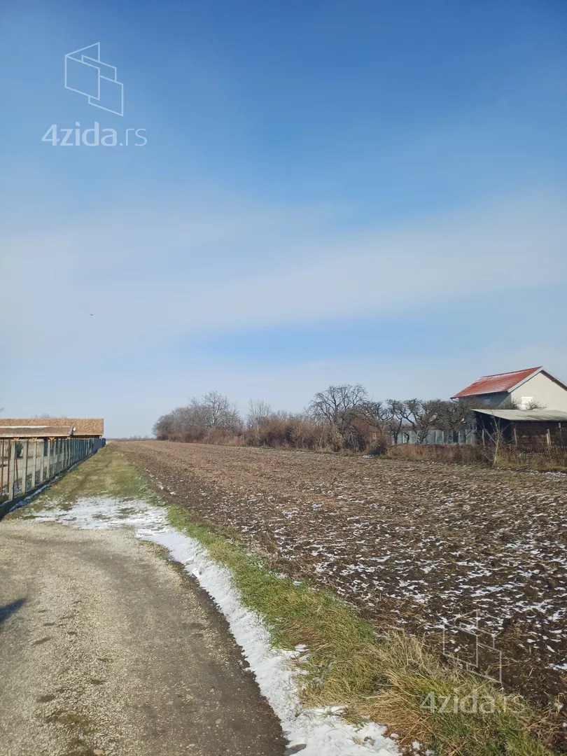 Građevinsko zemljište | 4zida