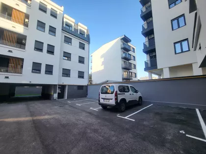 Karađorđeva 46 | 4zida.rs