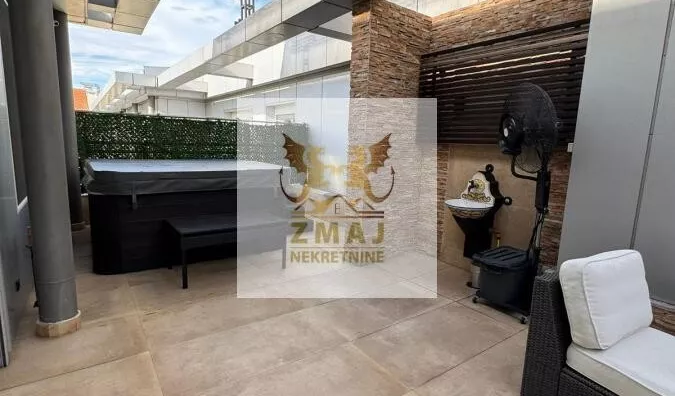 Sedmosoban stan | 4zida