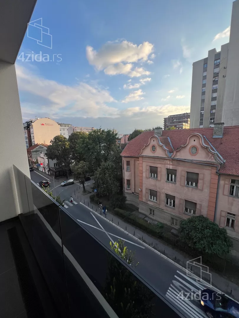 Kancelarija | 4zida