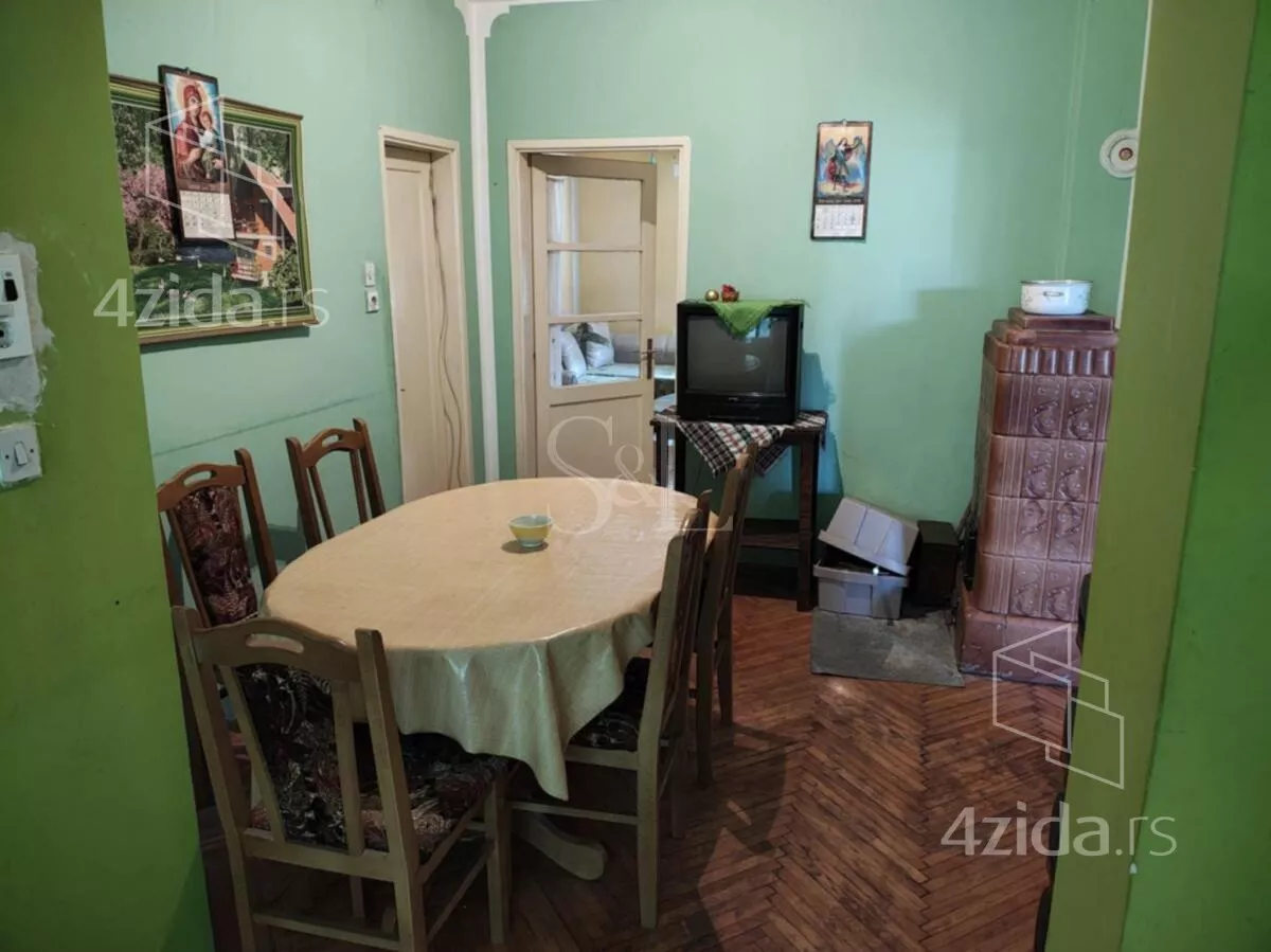 Kuća | 4zida