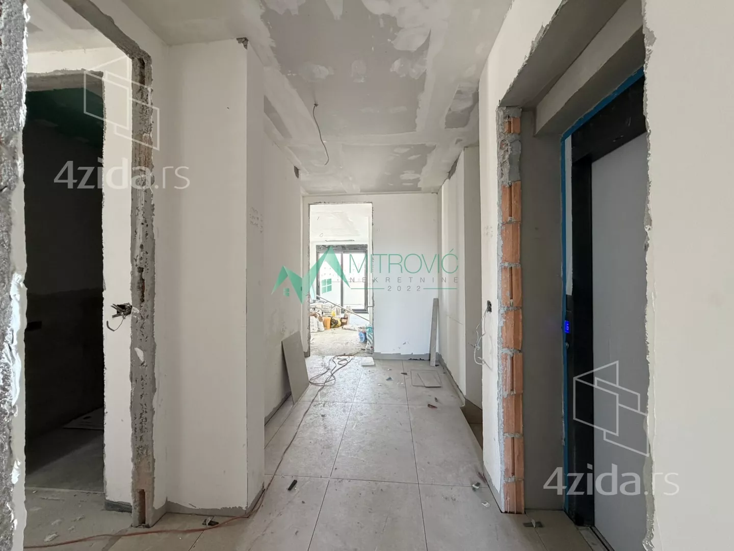 Petosoban stan | 4zida