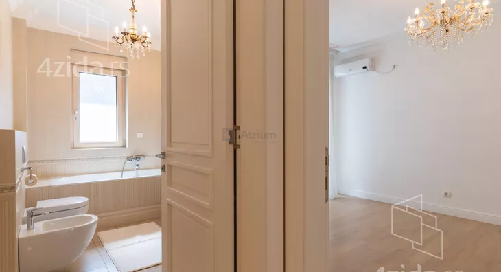 Šestosoban stan | 4zida