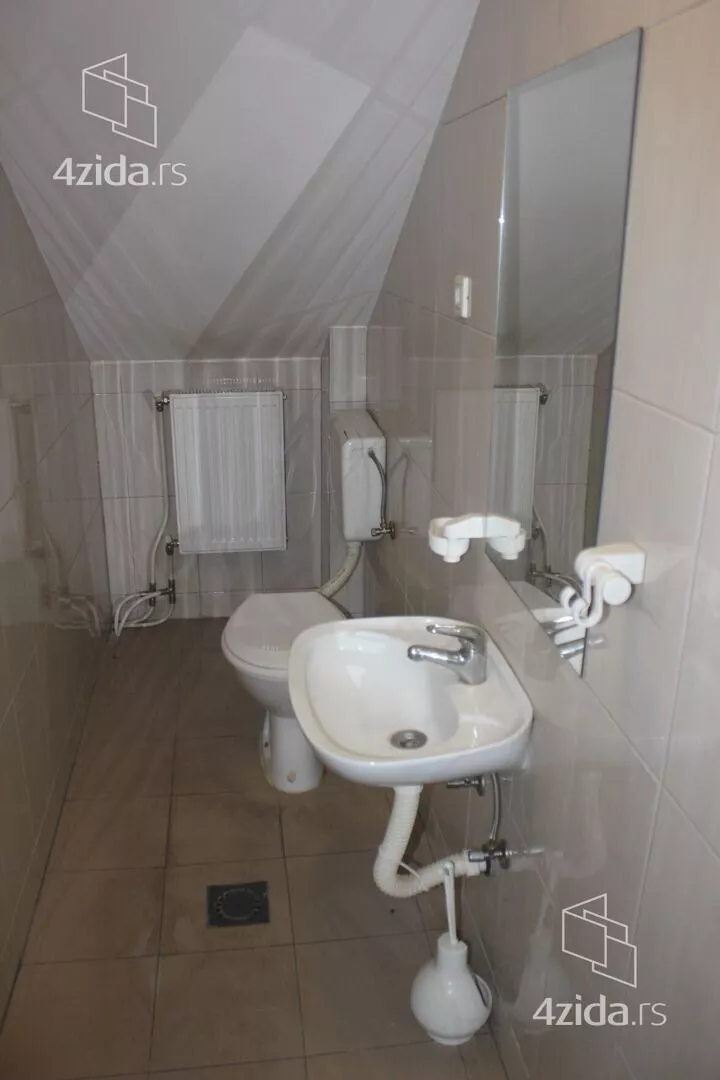 4-etažna kuća | 4zida