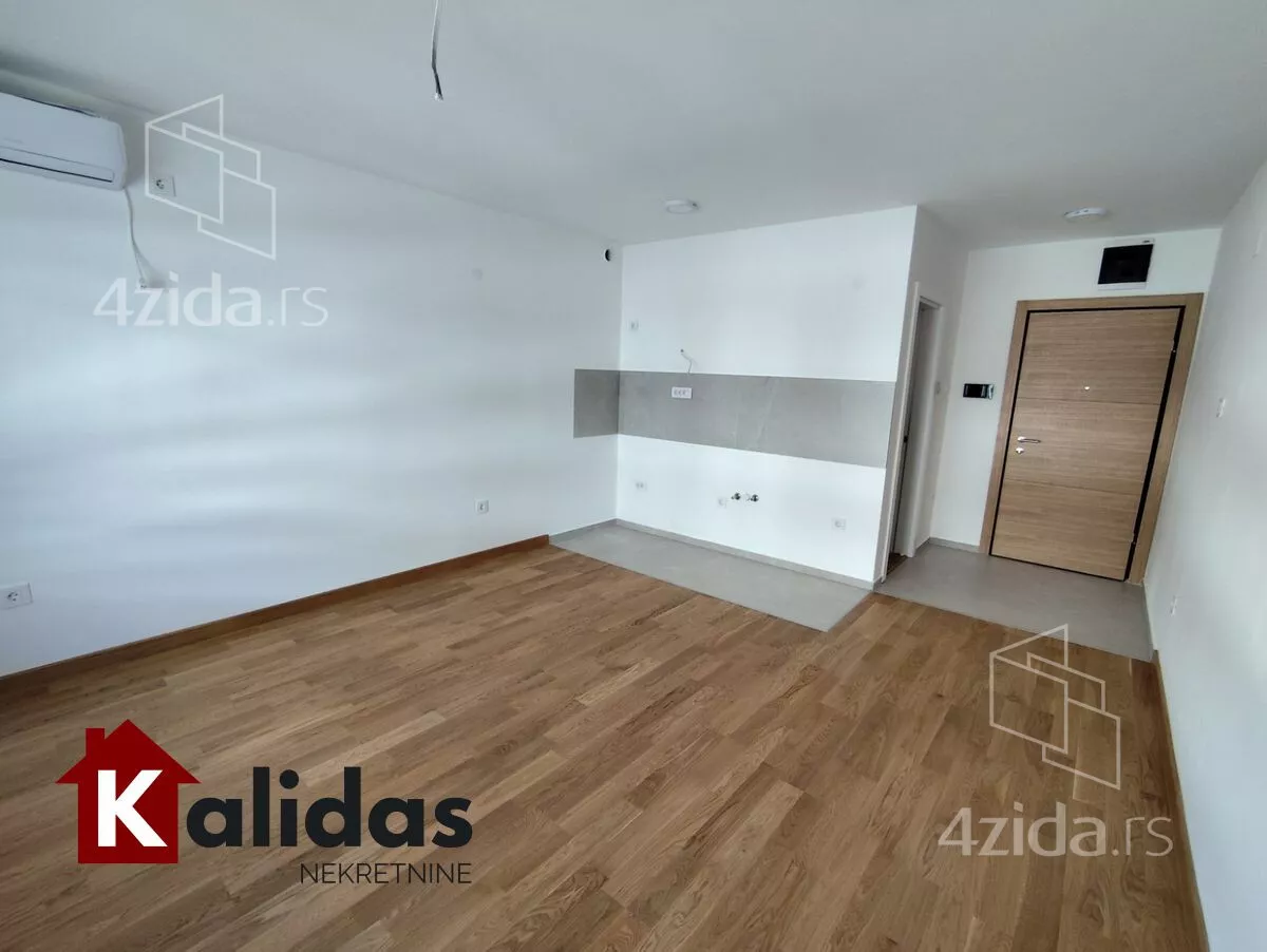 Garsonjera | 4zida