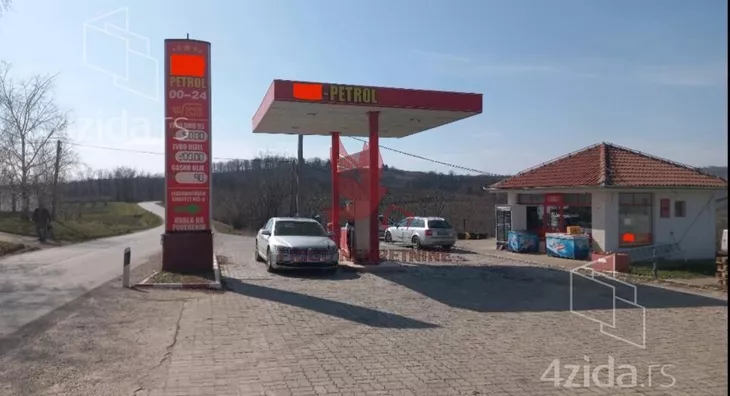 Poslovni prostor | 4zida