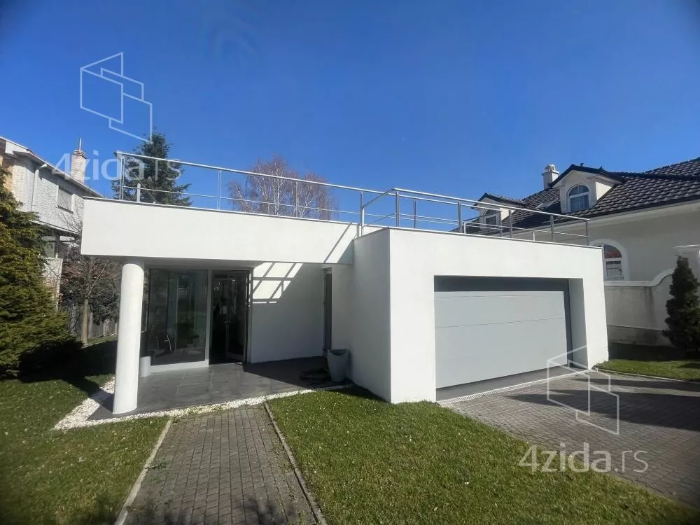 3-etažna kuća | 4zida