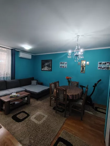 Borča | 4zida.rs