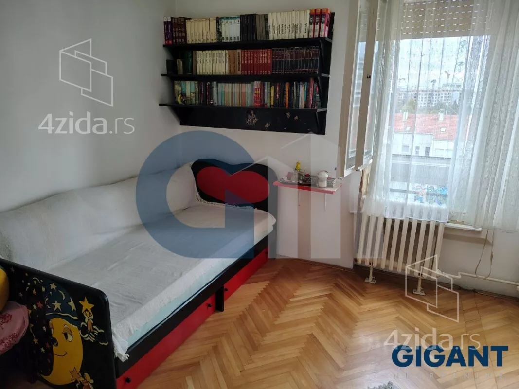 Dvoiposoban stan | 4zida