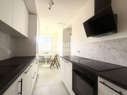 Jurija Gagarina | 4zida.rs