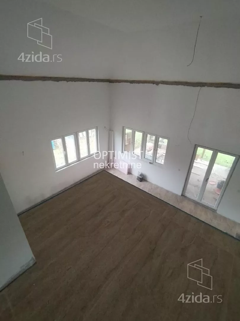 3-etažna kuća | 4zida