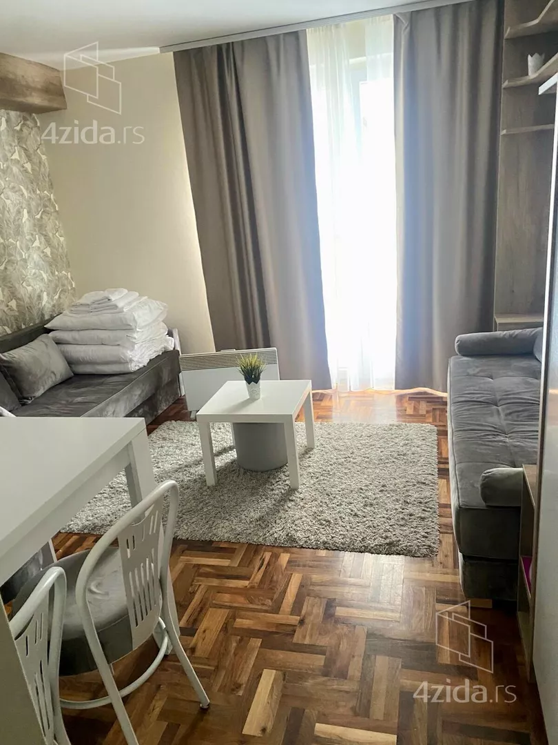 Garsonjera | 4zida