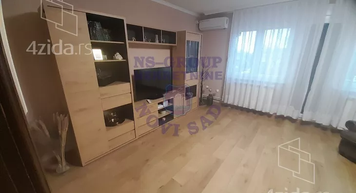 4-etažna kuća | 4zida