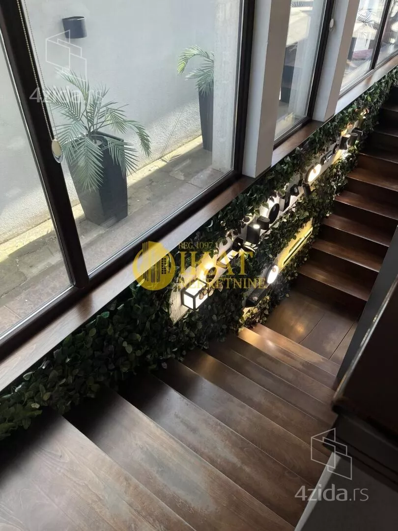 4-etažna kuća | 4zida