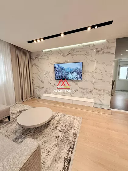 Polgar Andraša | 4zida.rs